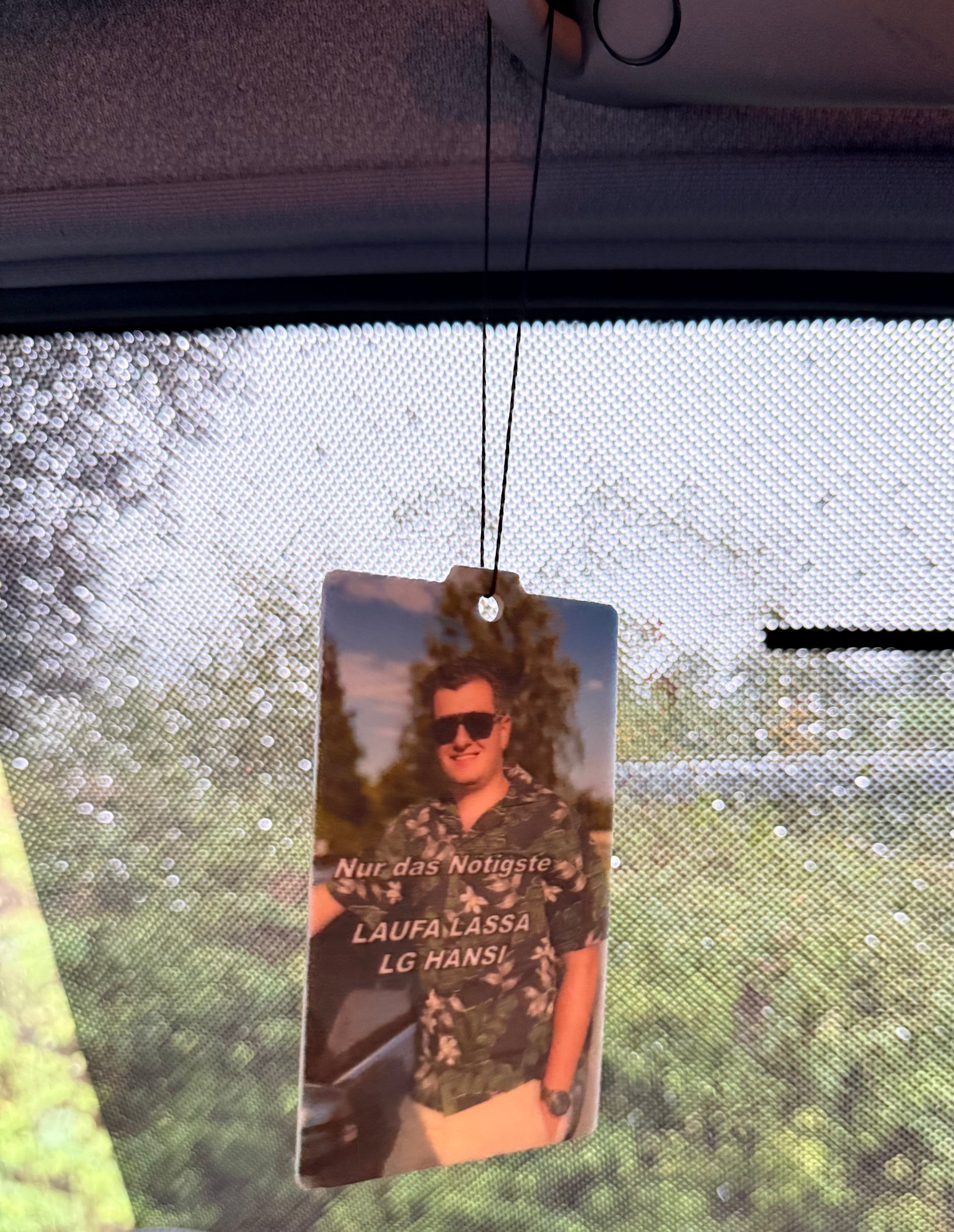 Duftbaum „Ocean“ – Hansis Garage | „Nur das Nötigste – Laufa lassa“